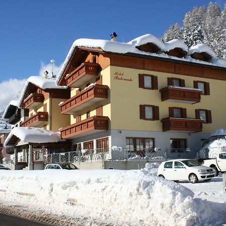 Hotel Pezzotti Pellizzano Buitenkant foto