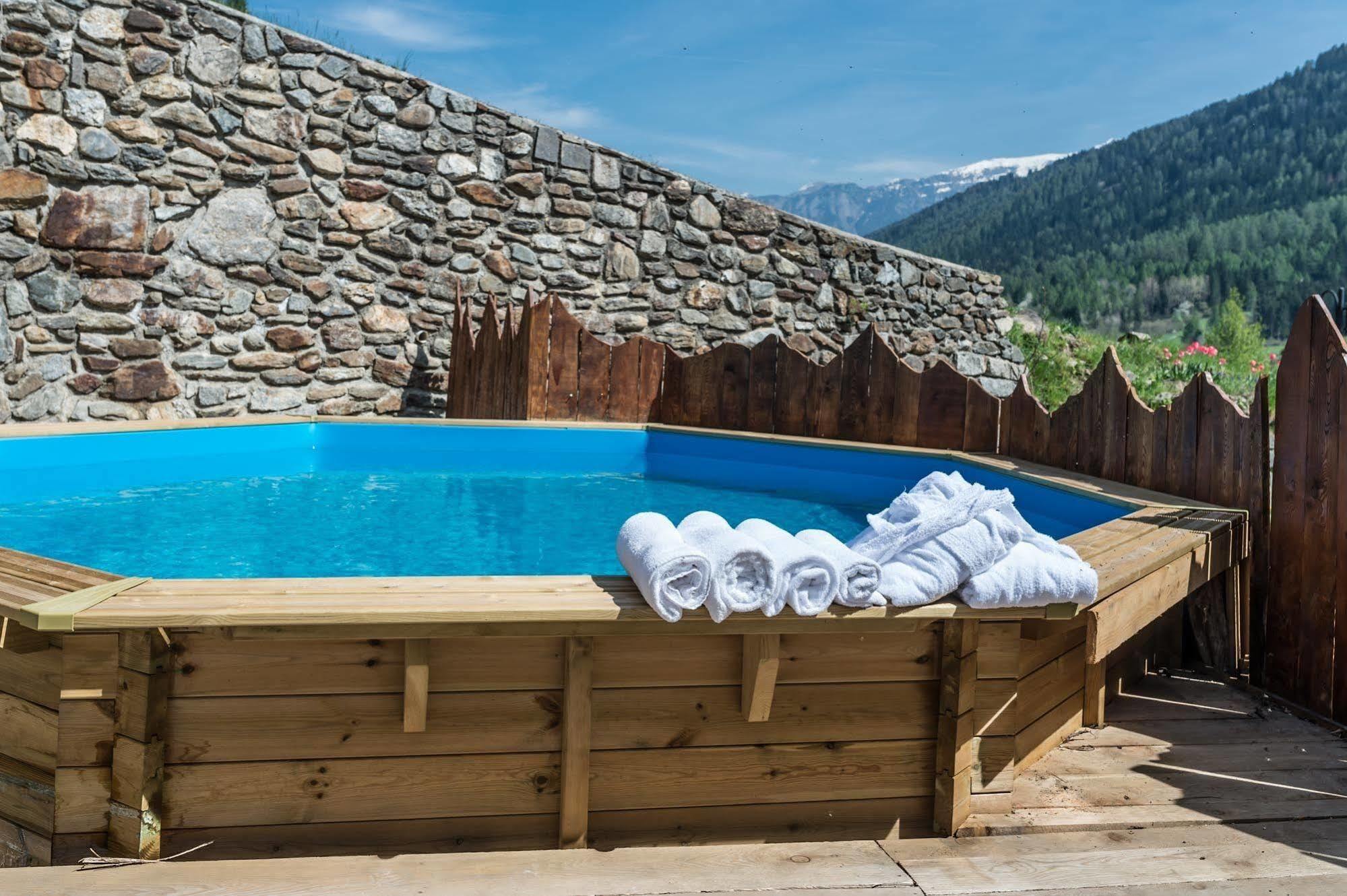 Hotel Pezzotti Pellizzano Buitenkant foto