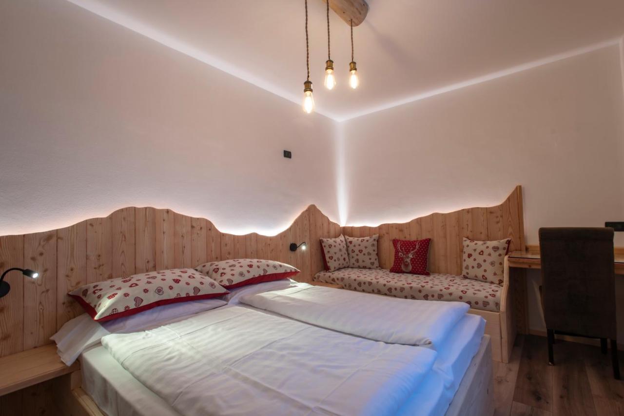 Hotel Pezzotti Pellizzano Buitenkant foto